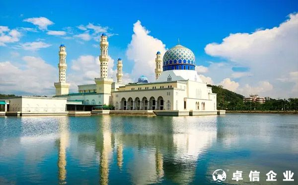 注冊(cè)馬來(lái)西亞公司,首先要了解金融環(huán)境和對(duì)外貿(mào)易!