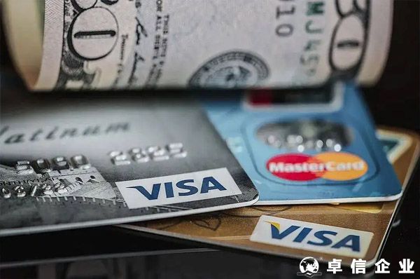 在13個(gè)非CRS國家開銀行賬戶