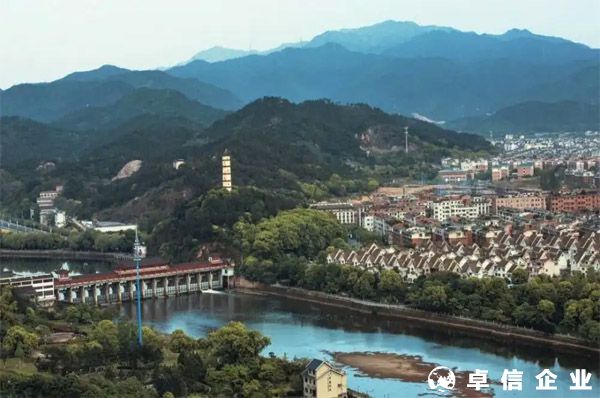 注冊義烏個體戶執照和公司營業執照有什么區別？