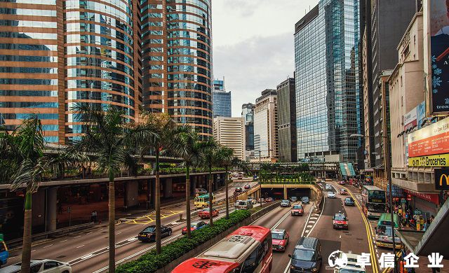 孩子上學(xué)，香港永居和非永居有何區(qū)別？