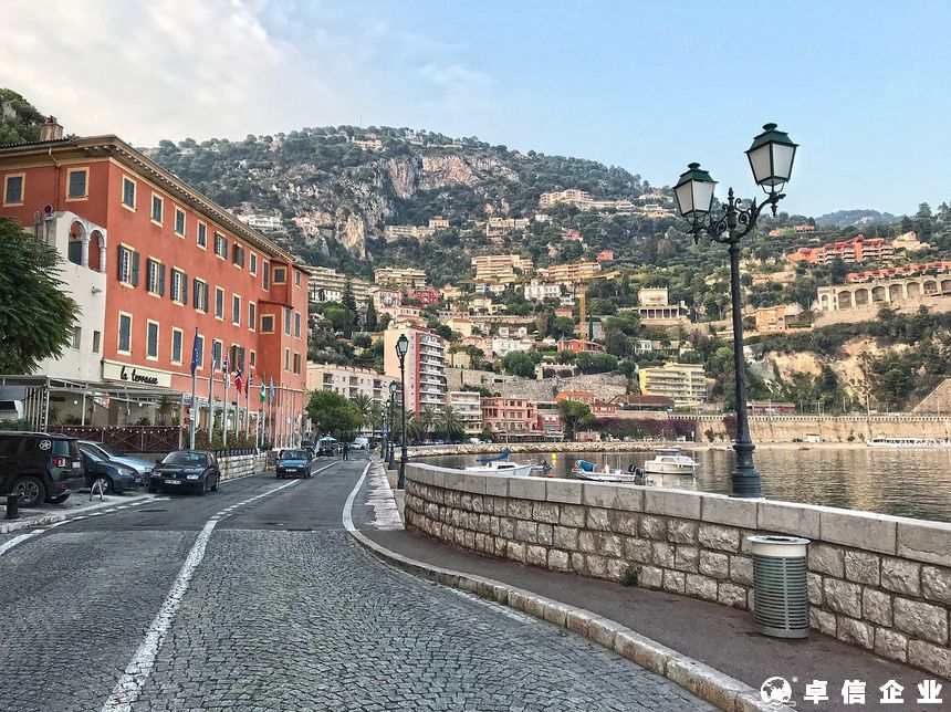 如何注冊法國公司和法國商標？所需資料流程是什么？